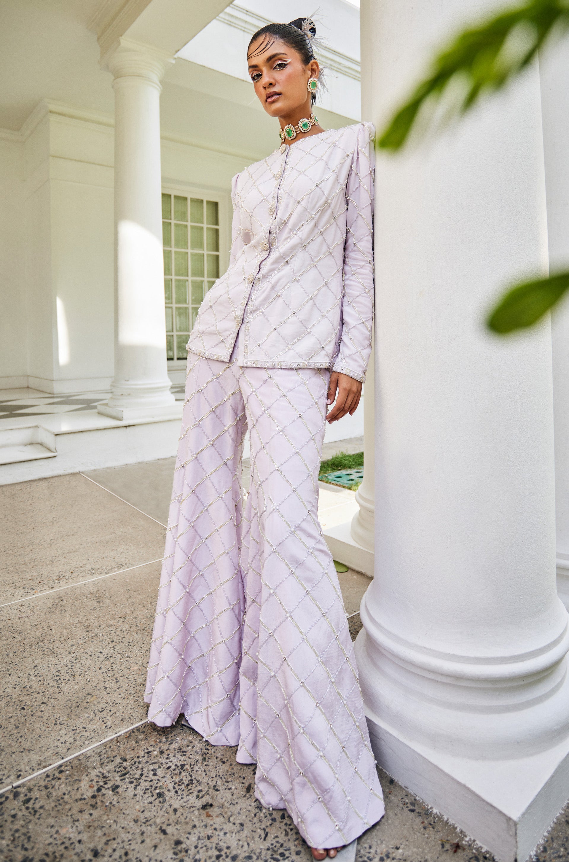 Eléonore – lavender suit, bisouNYC