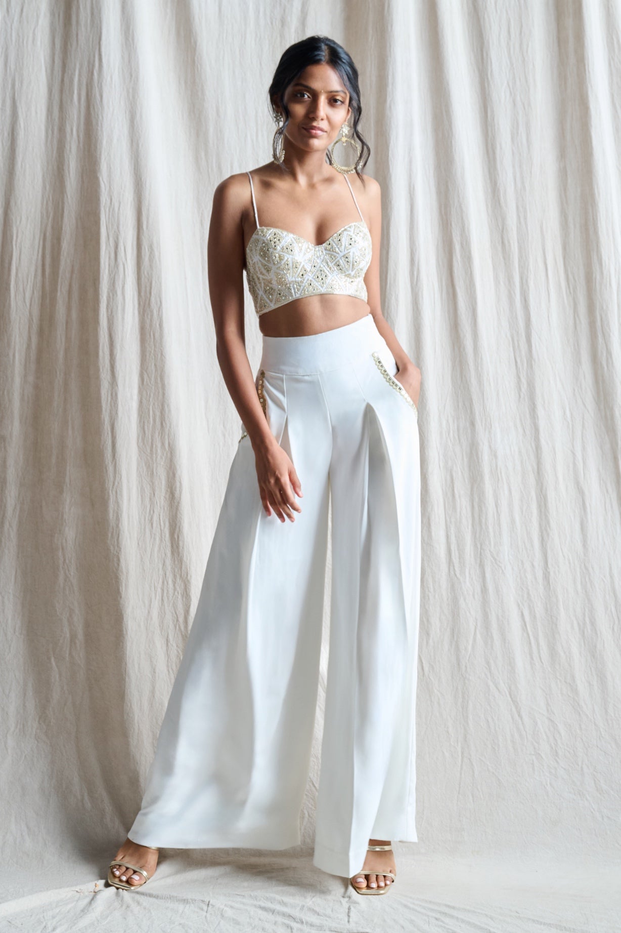 Enchanted – white crepe outfit, bisouNYC