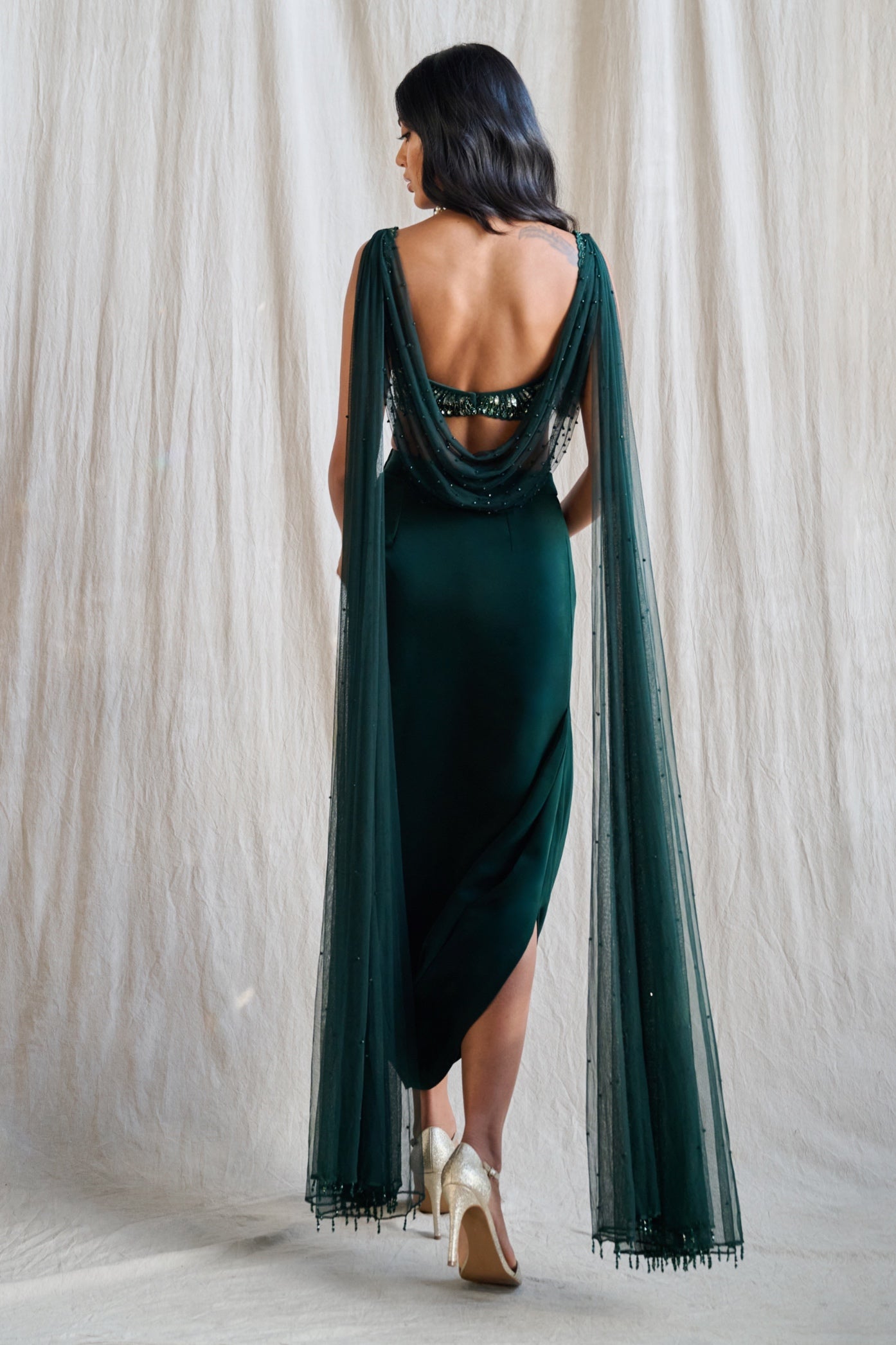 Evolve – emerald outfit, bisouNYC