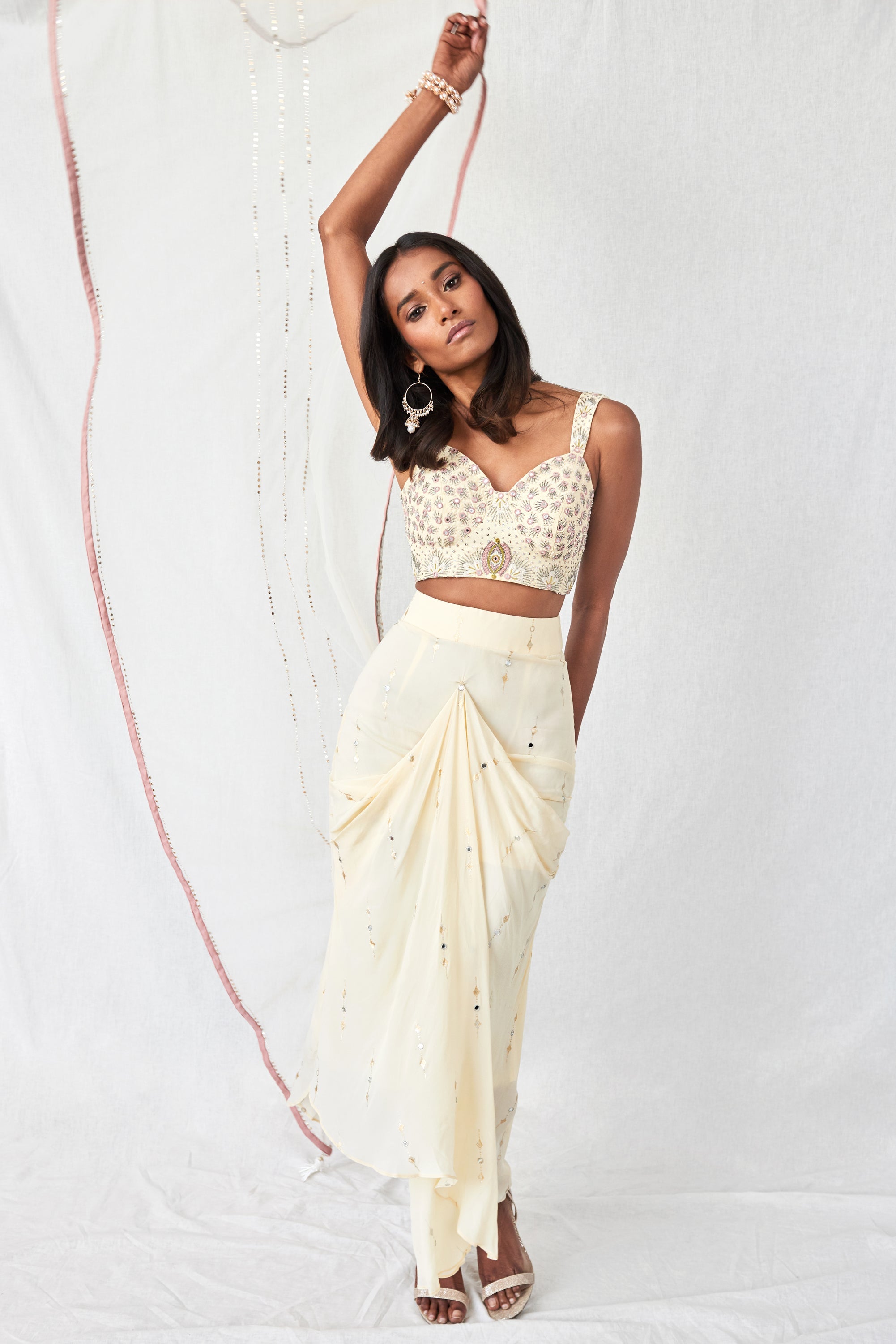 Jezebel – yellow crepe outfit, bisouNYC