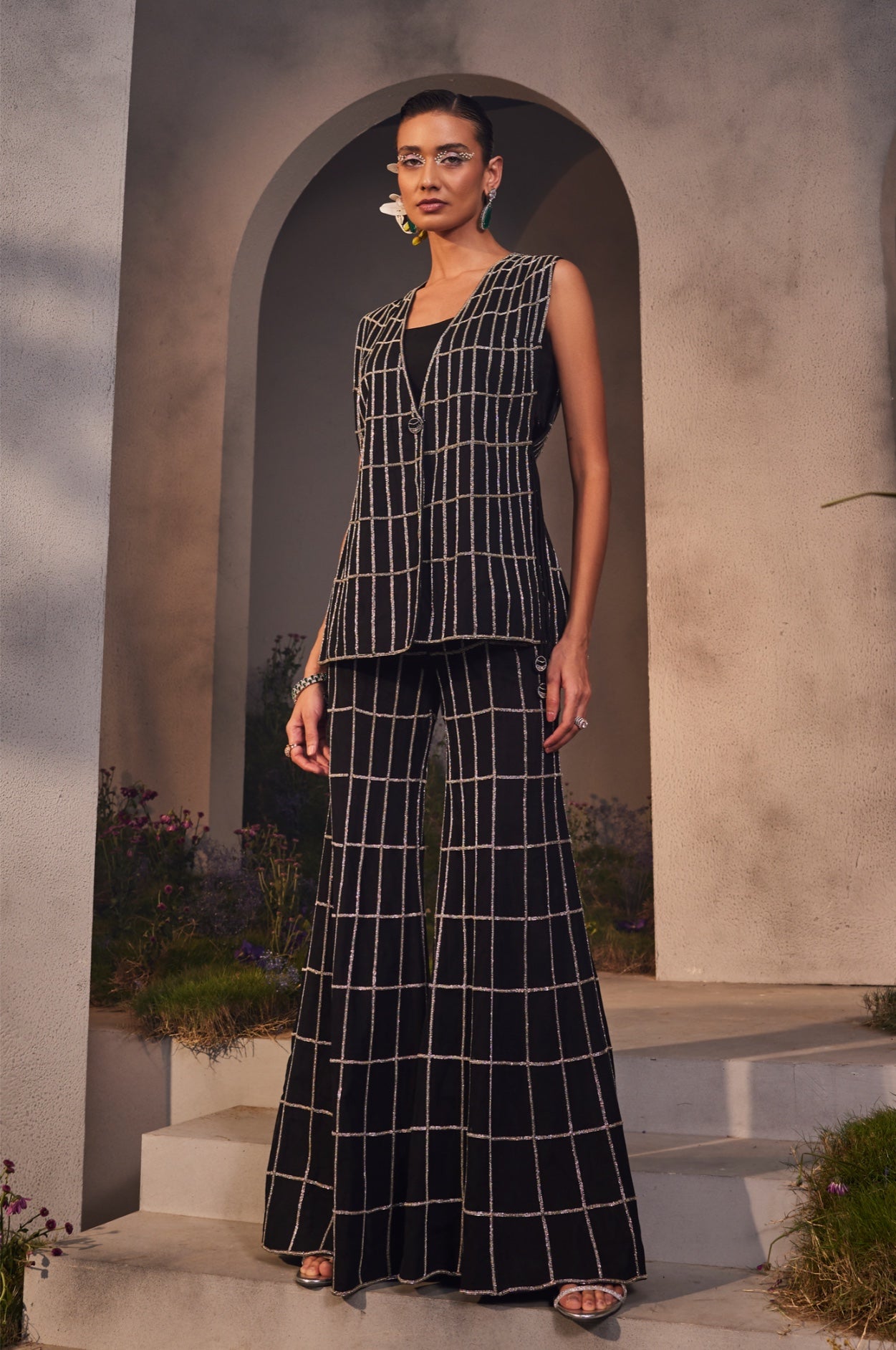 Lea – black silk suit, bisouNYC