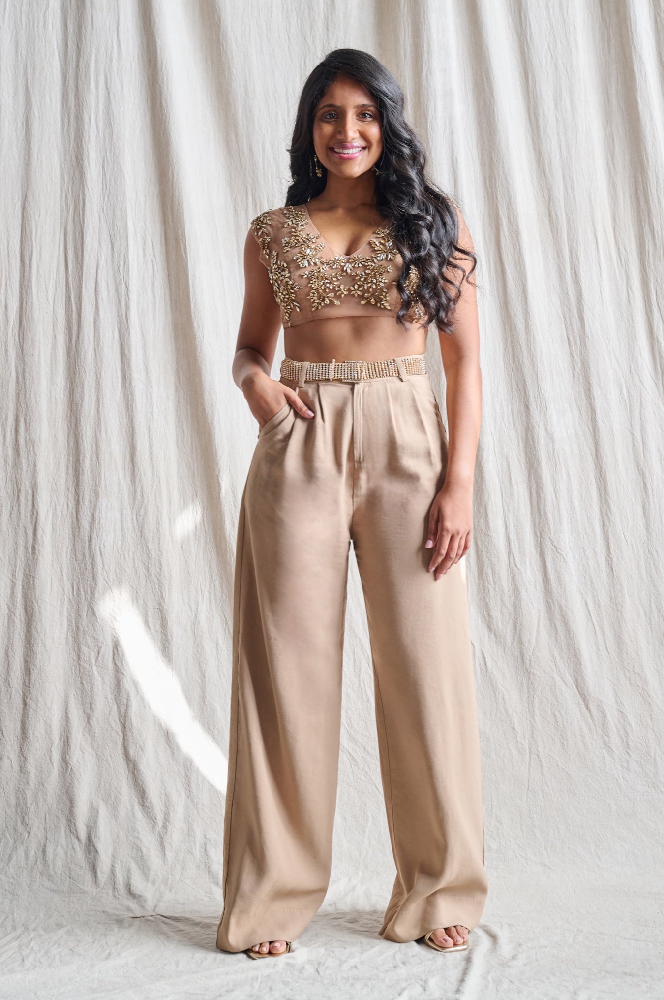 Luminaire Luxe – nude net outfit, bisouNYC
