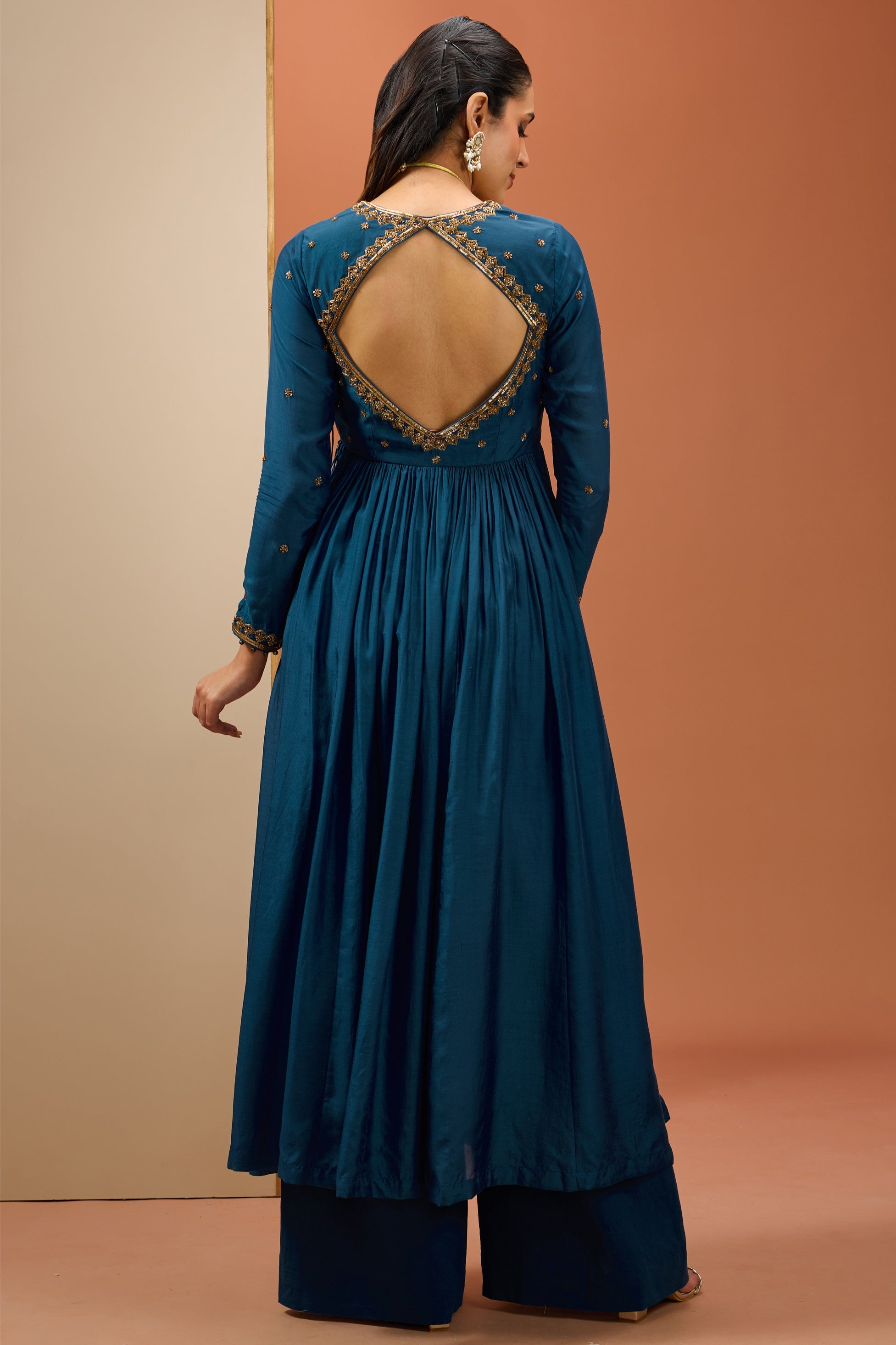 Swaroop – blue organza suit, bisouNYC