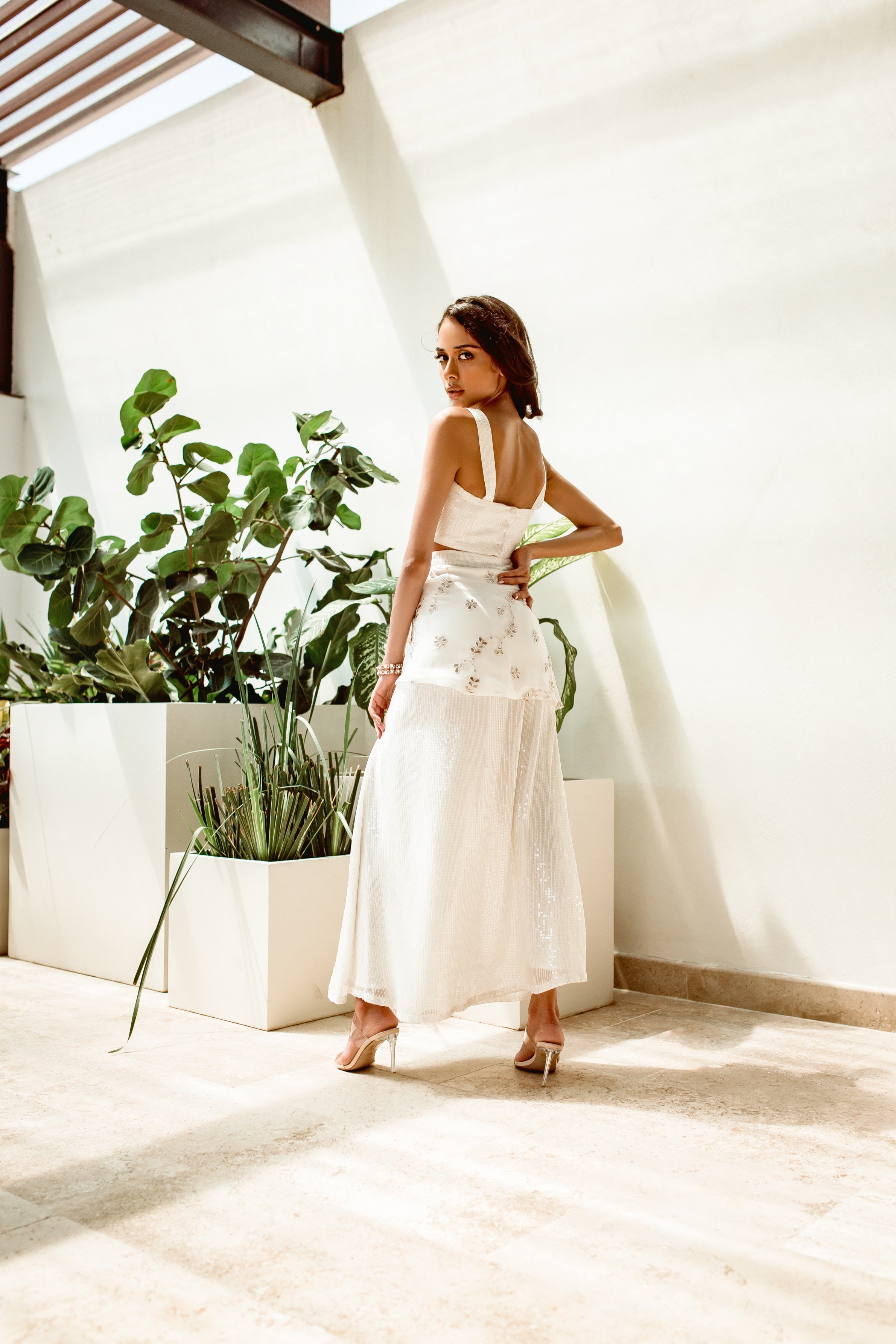 Bora Bora – white outfit, bisouNYC