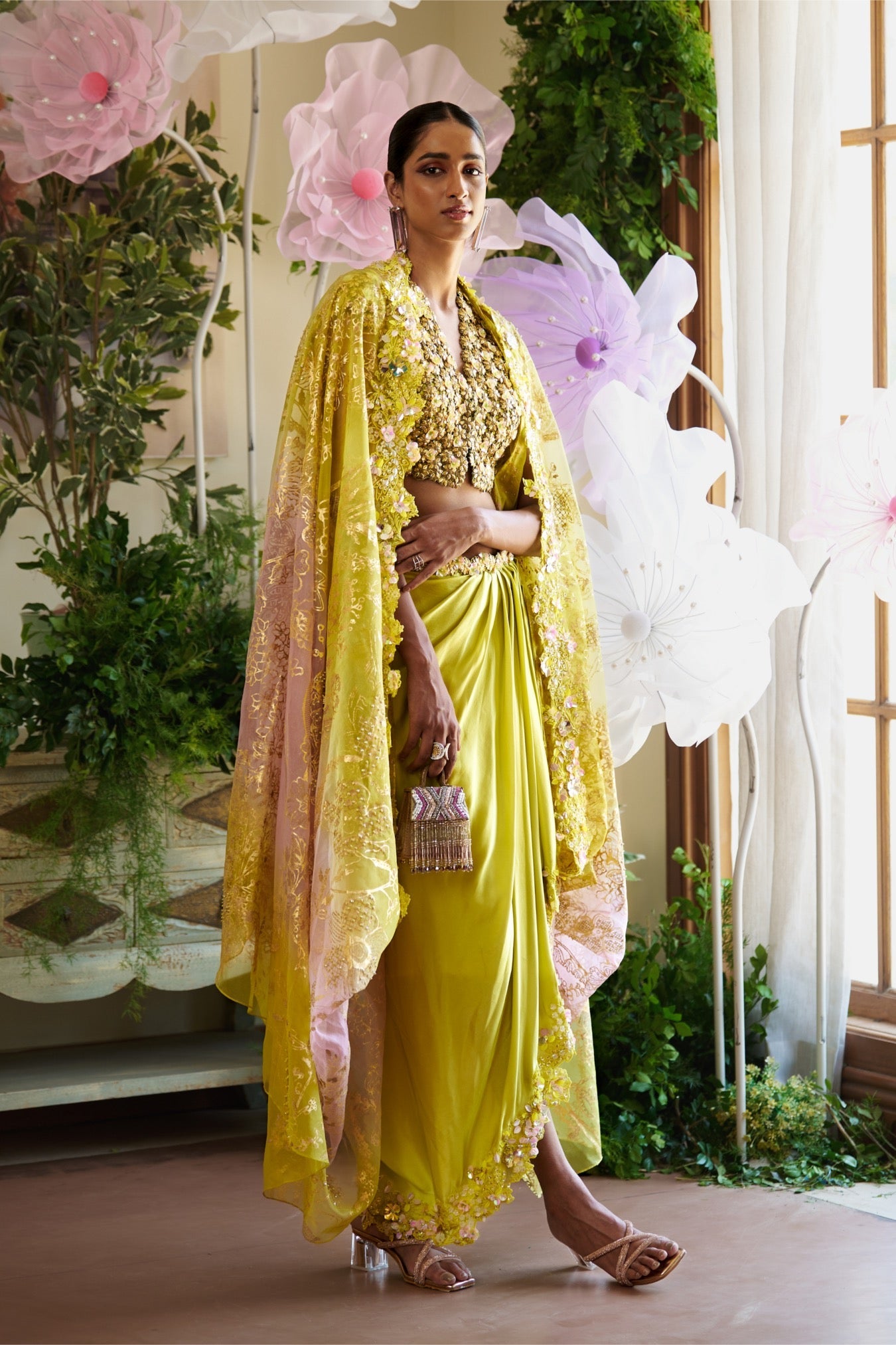 Esma – green silk outfit, bisouNYC