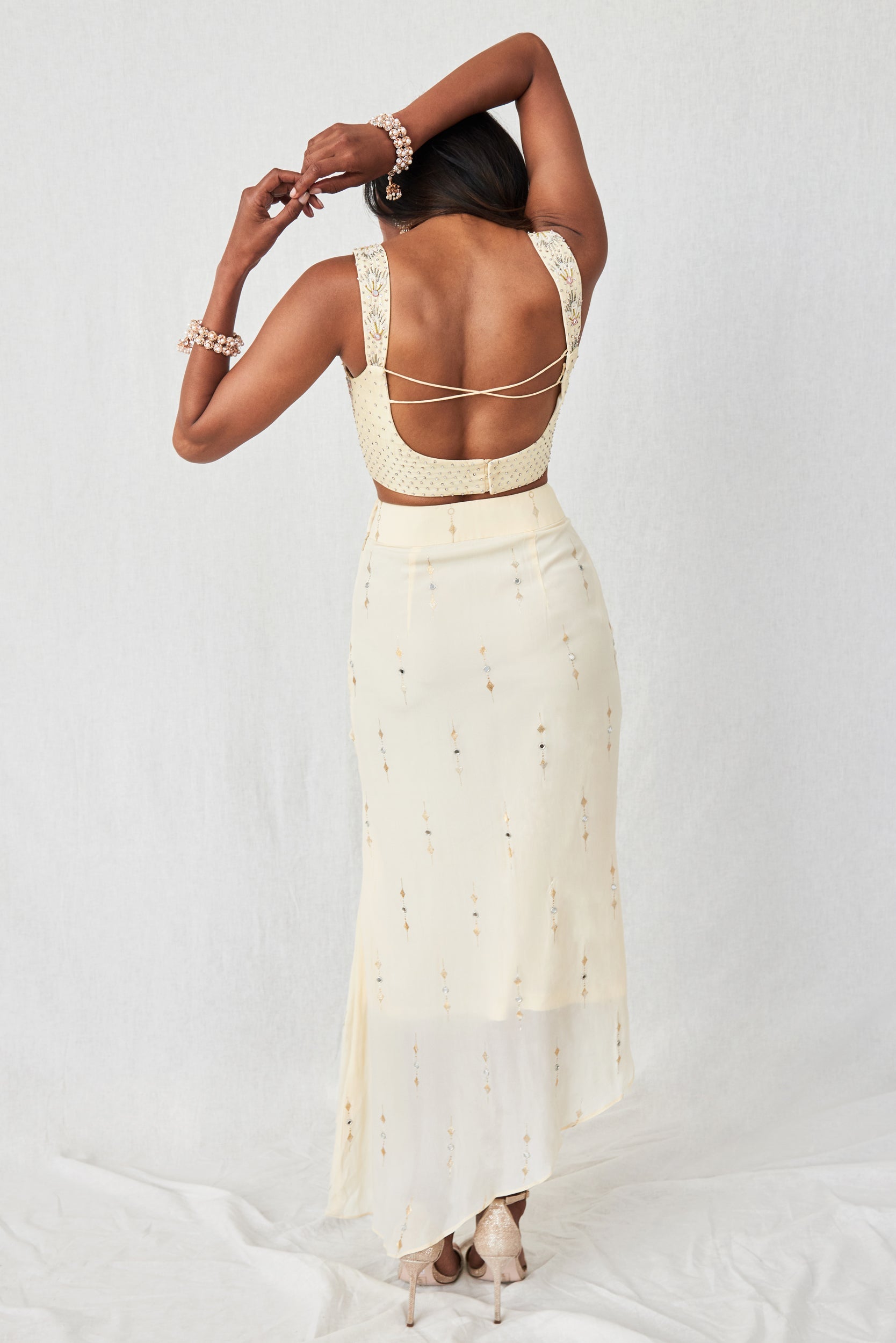 Jezebel – yellow crepe outfit, bisouNYC