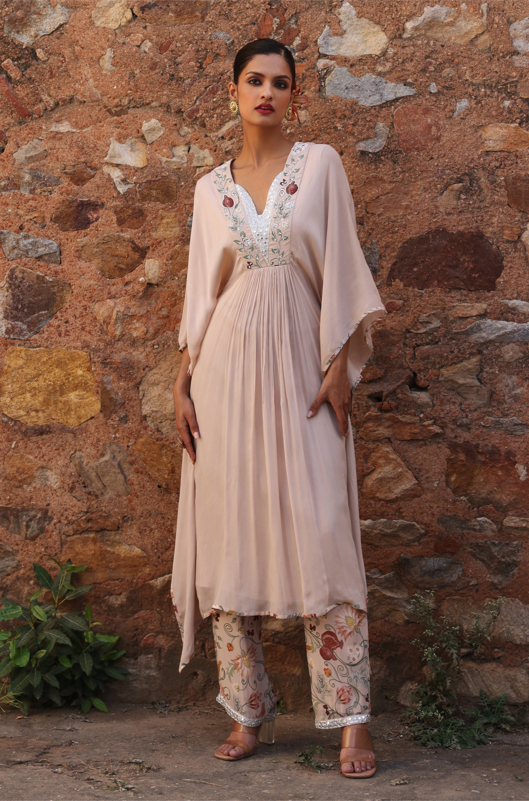 Lata – georgette suit, bisouNYC