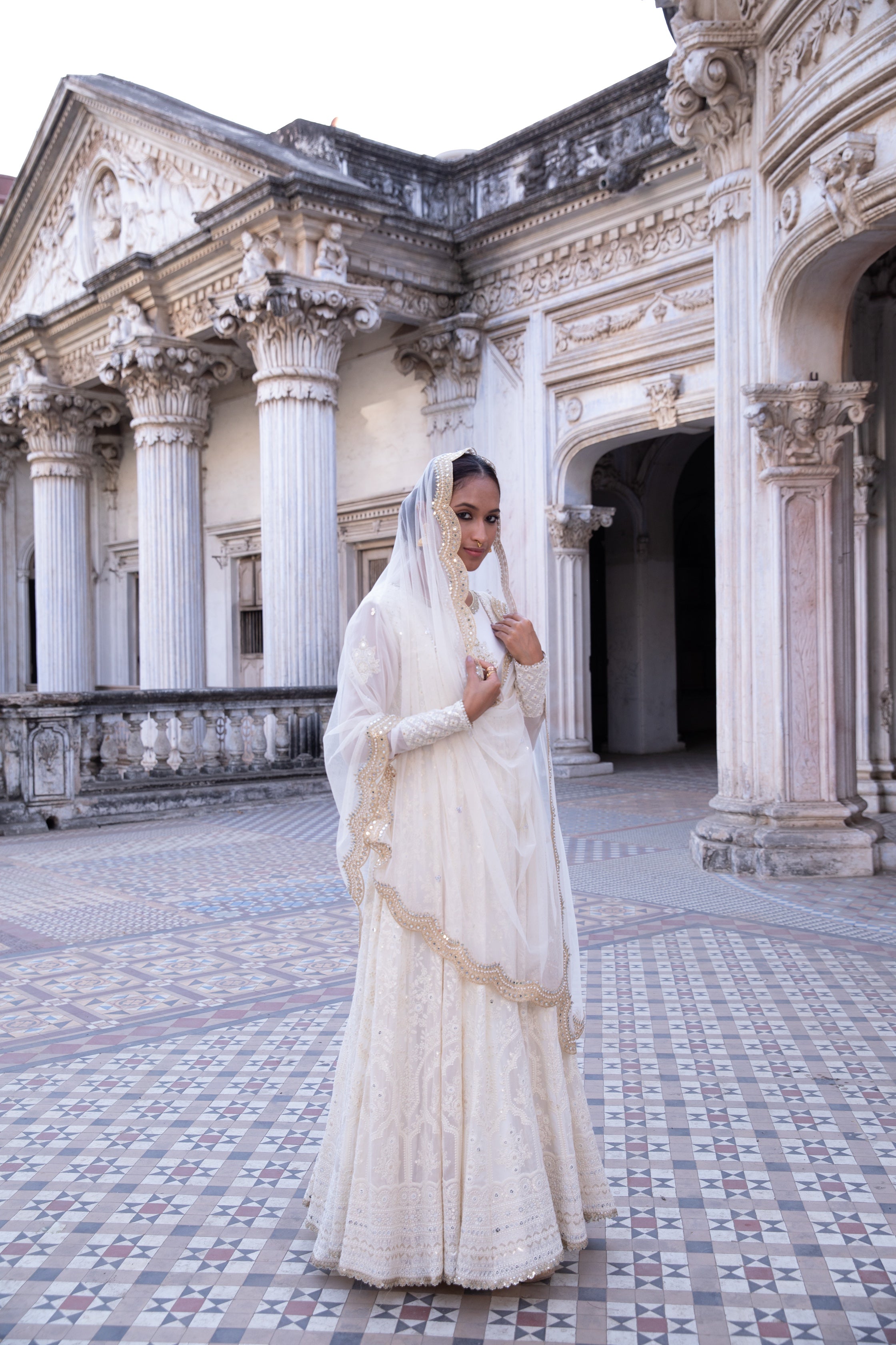 Noor – ivory dress, bisouNYC