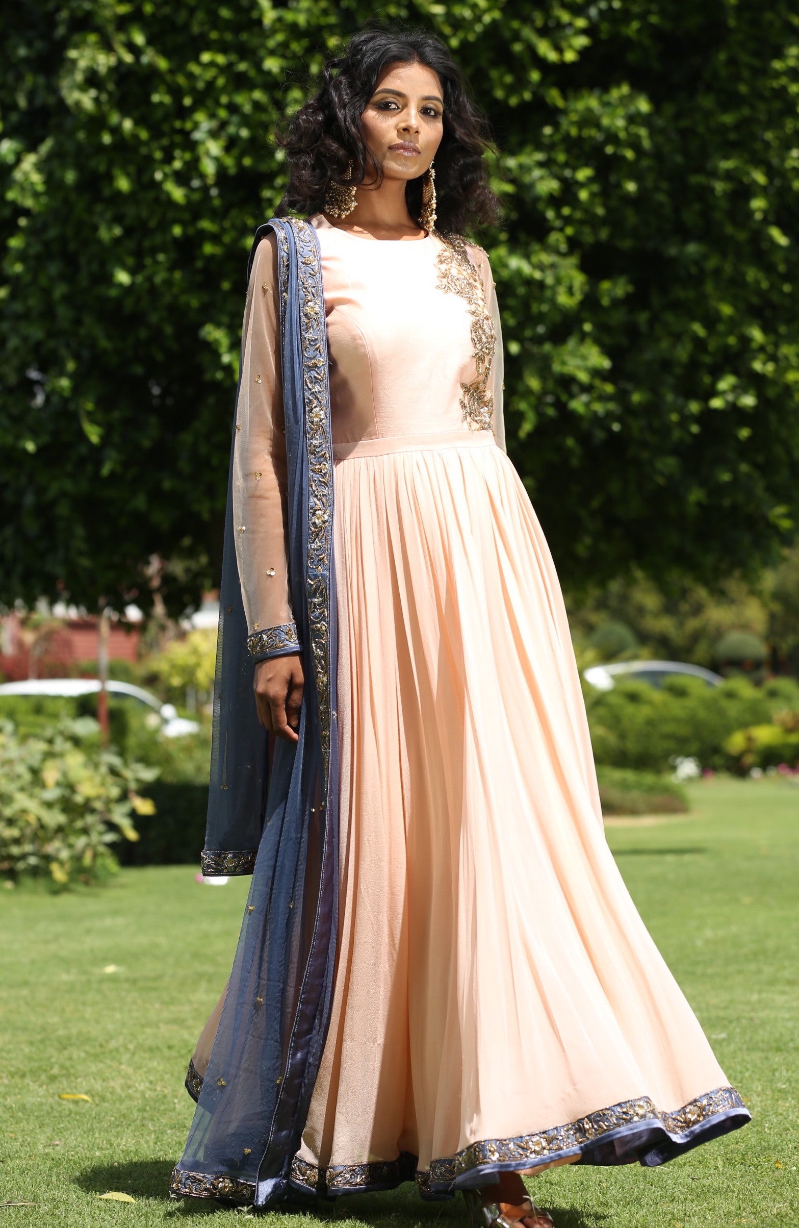 Prisha – peach dress, bisouNYC