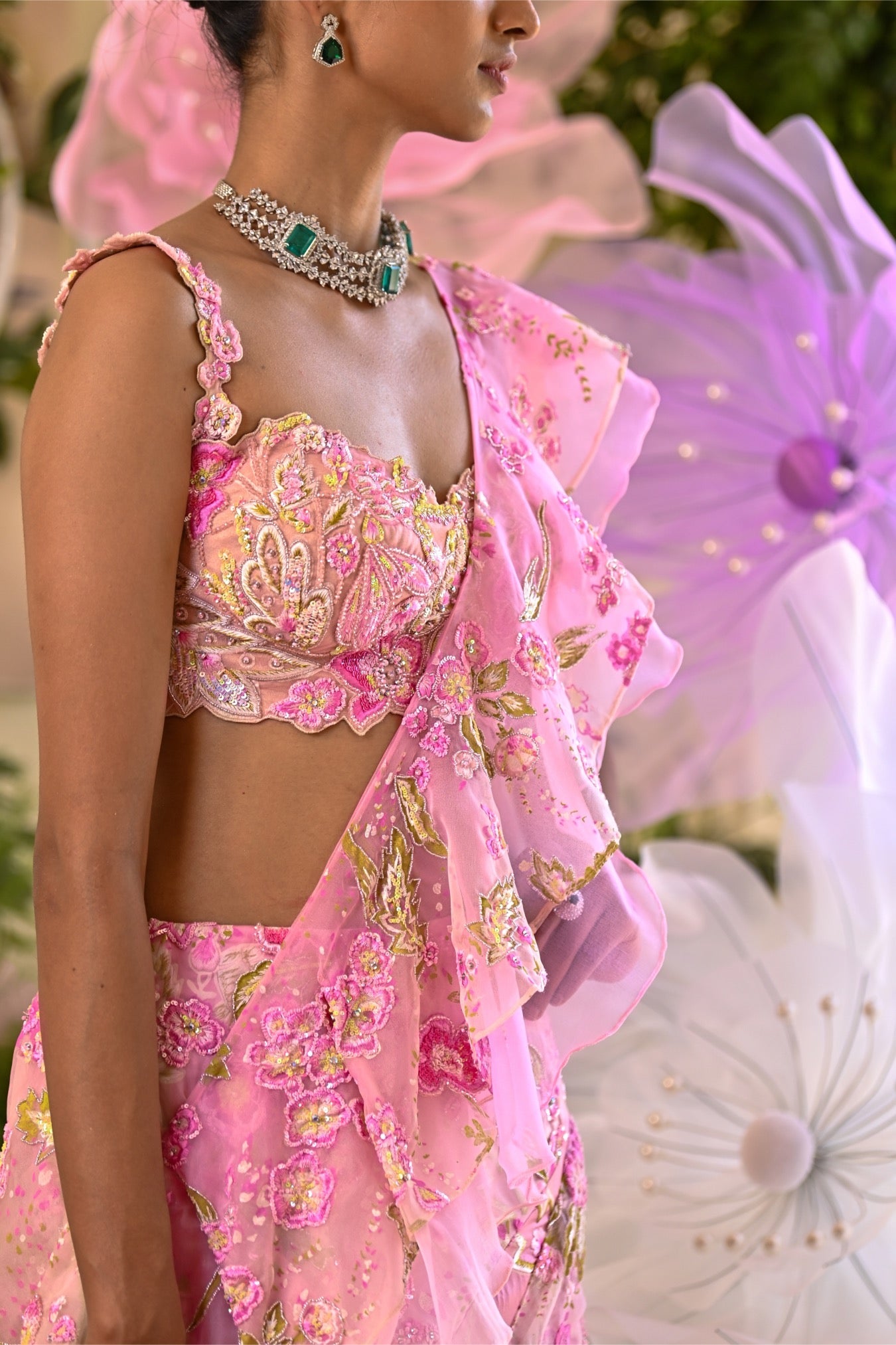 Ravya – pink organza outfit, bisouNYC