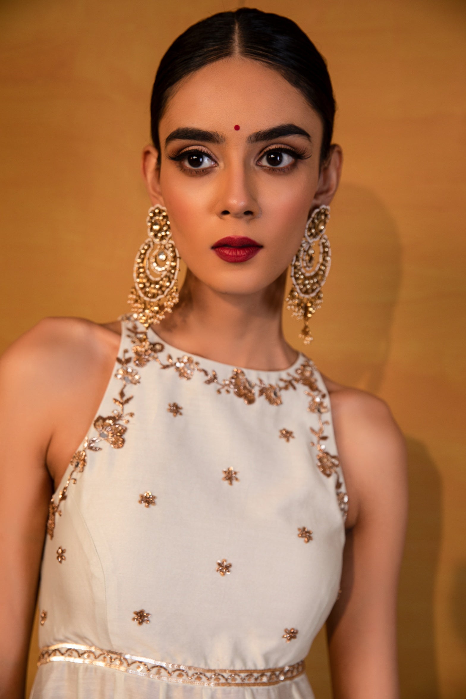 Yesha – mint suit, bisouNYC